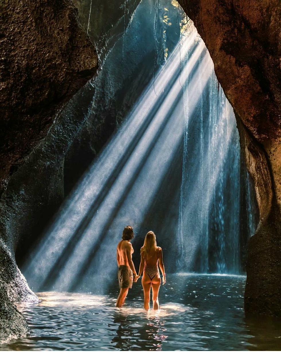 Hidden Waterfall Tour